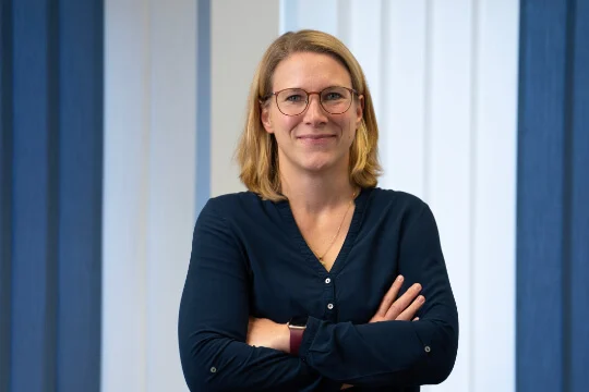 Dr. Julia Pohl